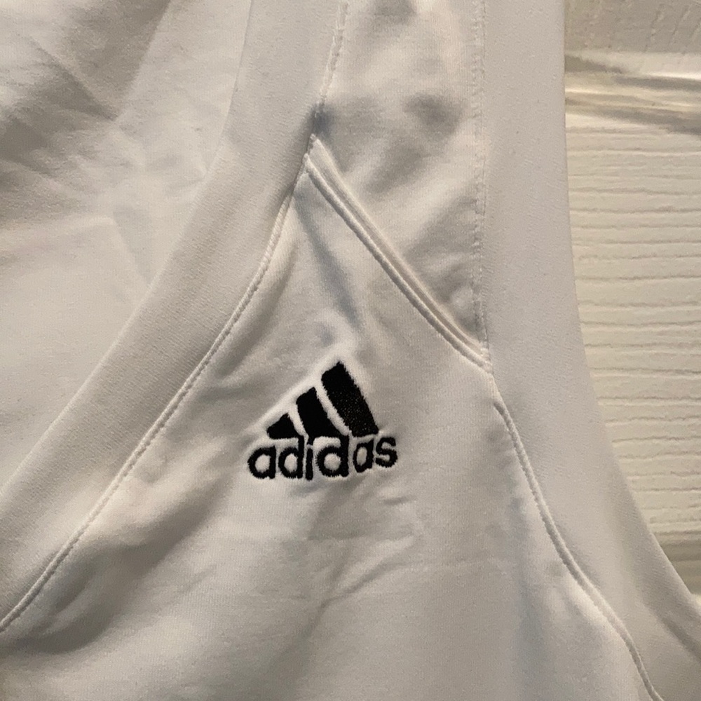 Adidas Tank - Picture 5 of 6